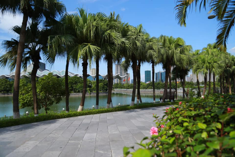 KHÔNG GIAN XANH GIỮA LÒNG HÀ NỘI