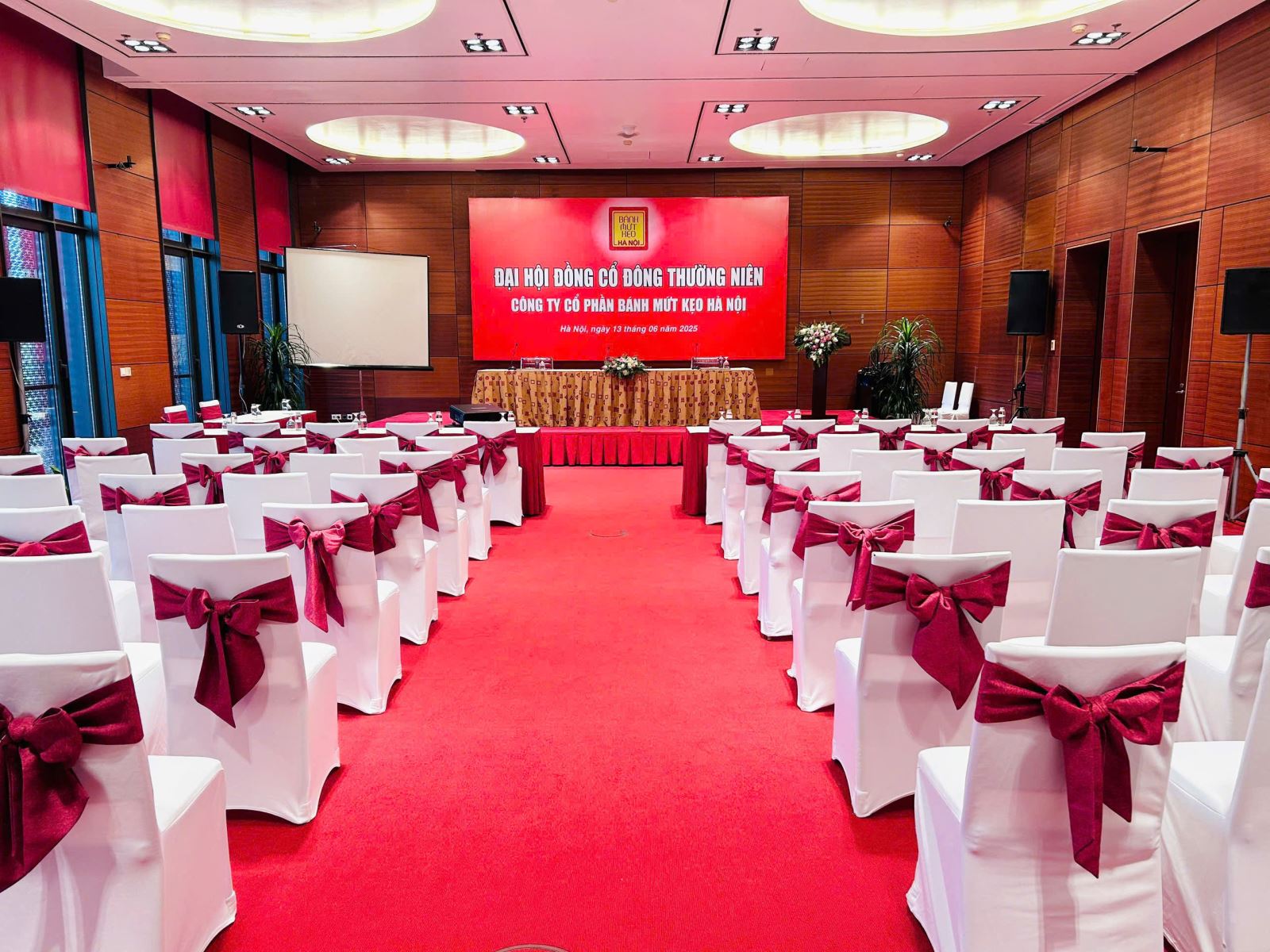 Tổ chức Đại hội Cổ đông  tại Trang Chủ I9 Chính Hãng 2026